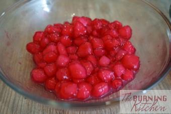 Single layered red water chestnuts