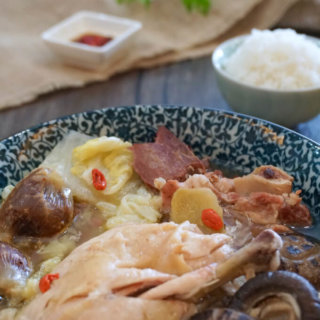 Napa Cabbage / Wongbok Chicken Soup: This simple and healthy one-pot dish boasts rich umami flavours due to the addition of dried Chinese mushrooms, Chinese ham and preserved duck gizzards, and goes perfectly with just a bowl of steaming hot jasmine rice as a complete meal. 
