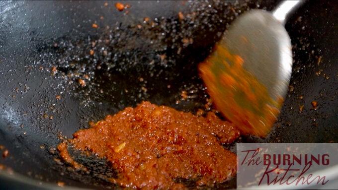 Frying the sambal chilli
